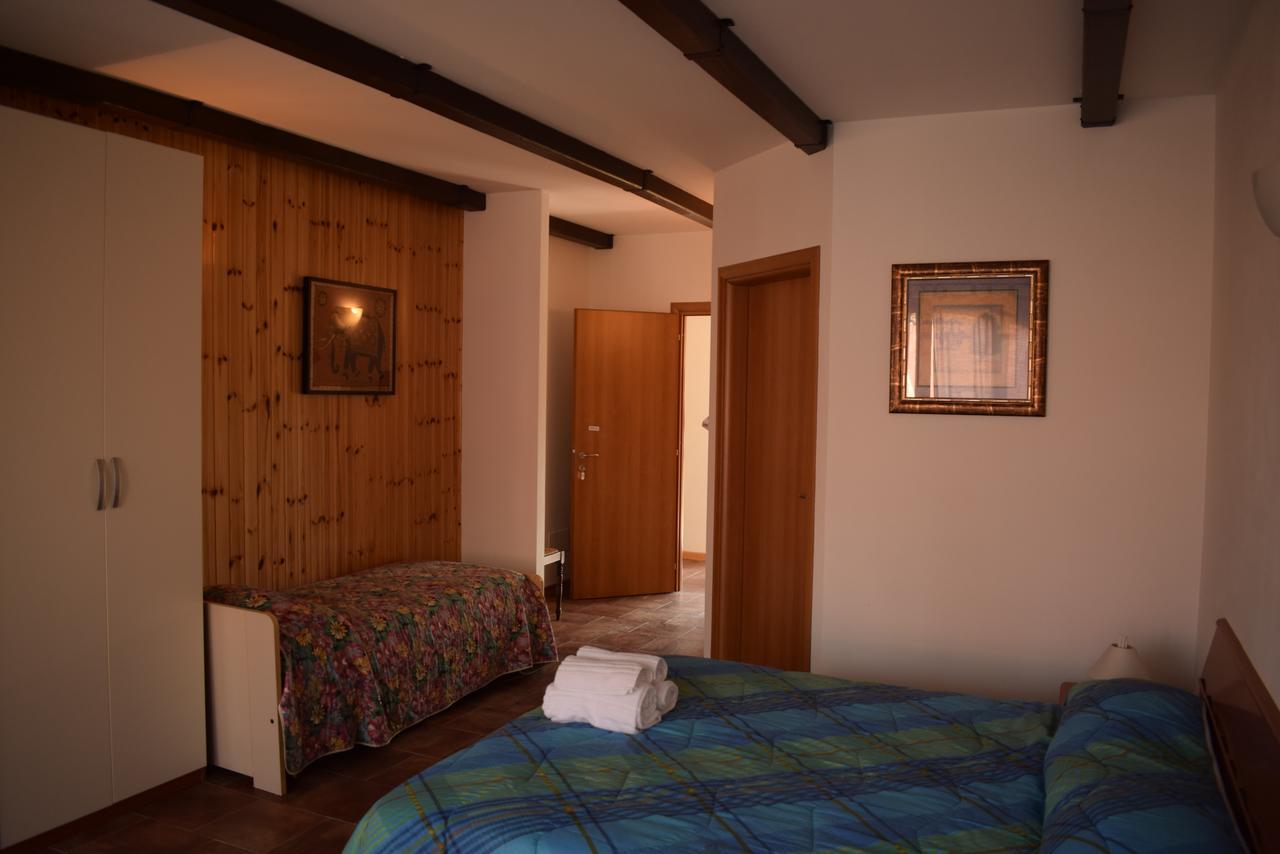 Agriturismo Mulino Bianco Lonato Eksteriør bilde
