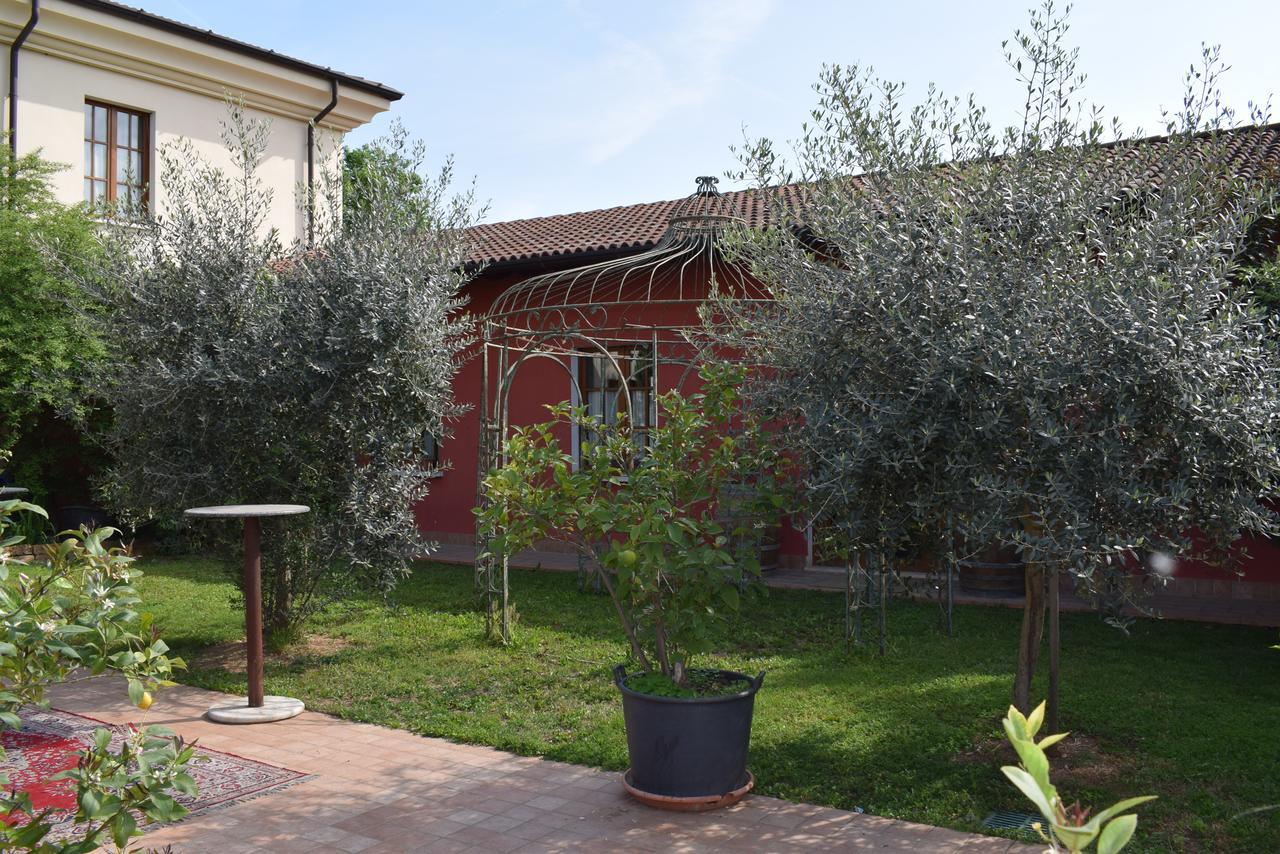 Agriturismo Mulino Bianco Lonato Eksteriør bilde